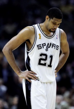 欧冠半场：派尚扳平，格林伍德反超，马赛暂2-1圣吉罗斯（欧冠半场战报：派尚扳平、格林伍德反超，马赛暂2-1领先圣吉罗斯）